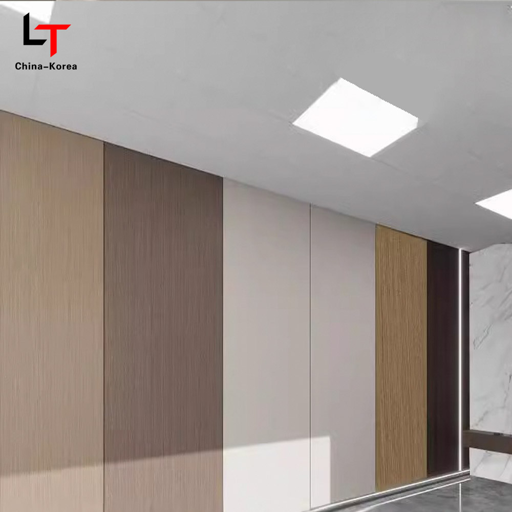 1220 × 2440 mm ekološki prihvatljiv PVC drveni furnir Grain Dekorativne zidne ploče za unutarnje zidne obloge Vodootporne Otporne na ogrebotine Jednostavne za postavljanje